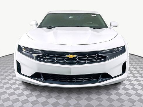 Used 2021 Chevrolet Camaro LT image 2