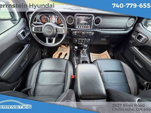 Used 2020 Jeep Gladiator Overland AWD/4WD image 12