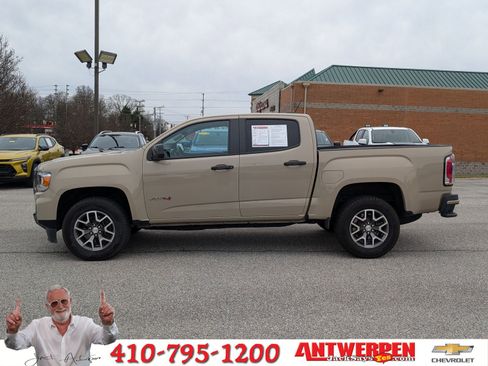 Used 2022 GMC Canyon AT4 w/ Trailering Package image 6