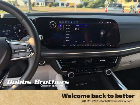 Used 2025 Chevrolet Tahoe Premier w/ Sun And Tow Package AWD/4WD image 27