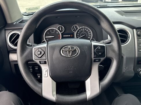 Used 2016 Toyota Tundra SR5 image 13