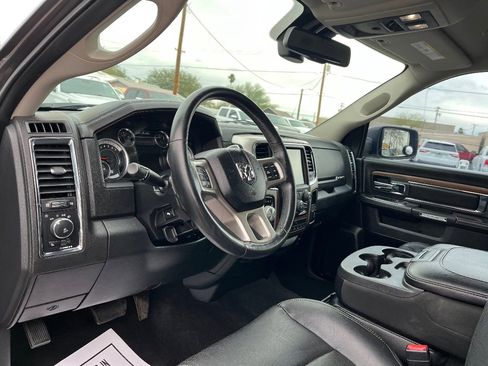 Used 2017 RAM 1500 Laramie image 23