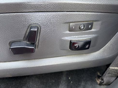 Used 2012 RAM 2500 Laramie w/ Cold Weather Group image 13