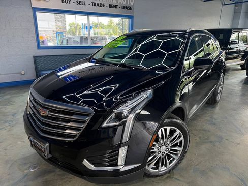 Used 2017 Cadillac XT5 Premium Luxury AWD/4WD image 1