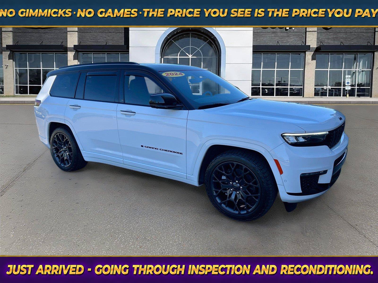 Used 2024 Jeep Grand Cherokee L Summit w/ High Altitude Package AWD/4WD image 1