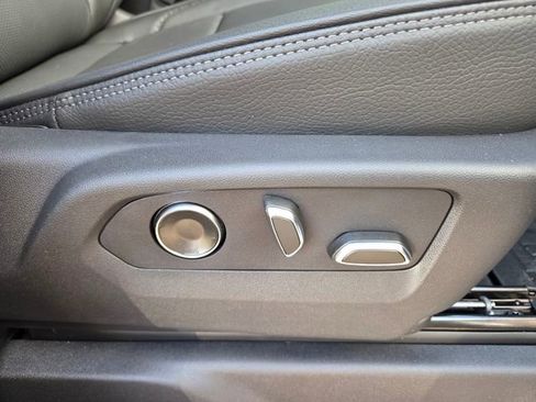 New 2026 GMC Sierra 2500 Denali w/ Denali Reserve Package image 15