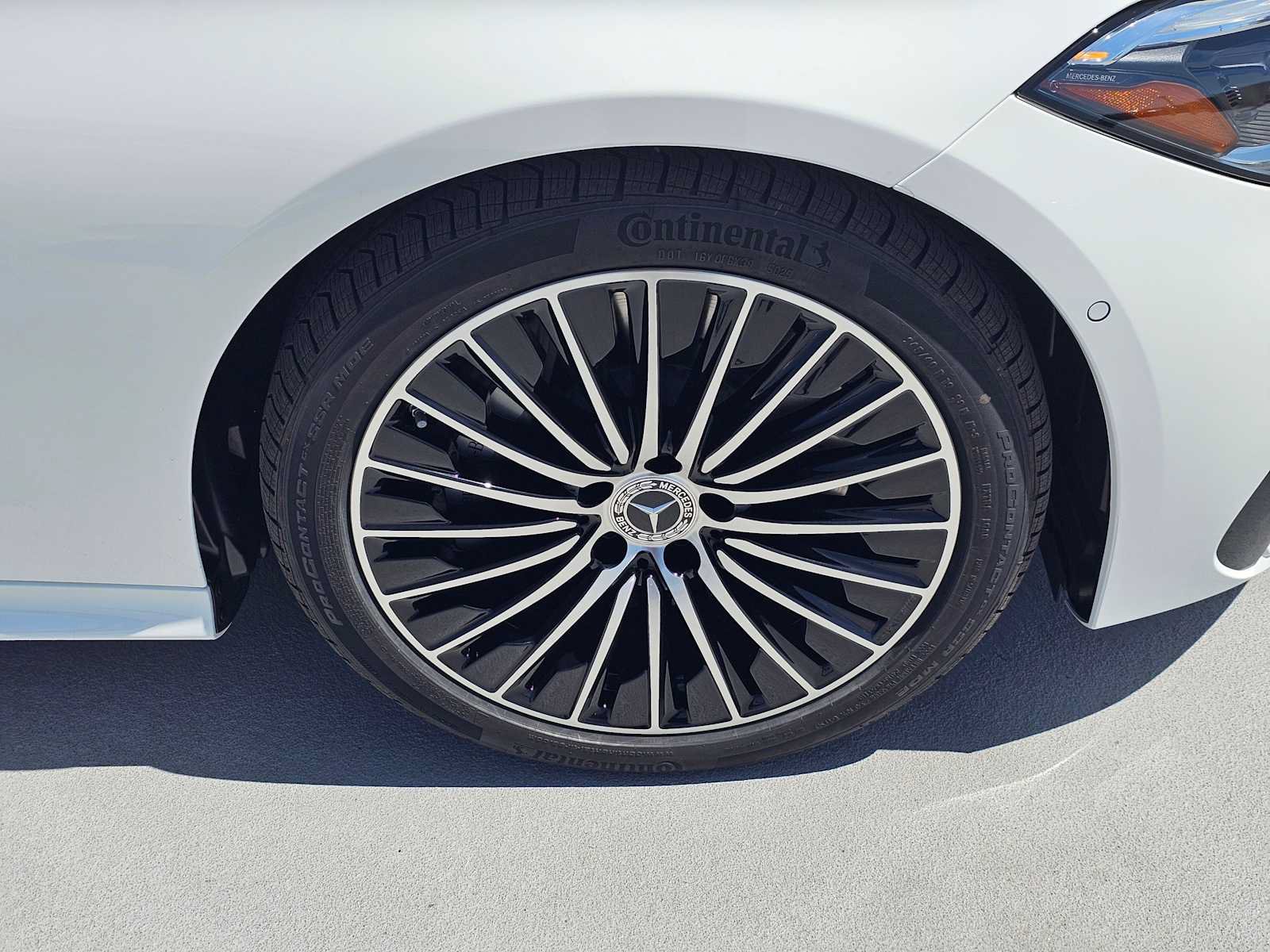 New 2026 Mercedes-Benz CLE 450 4MATIC Coupe image 9