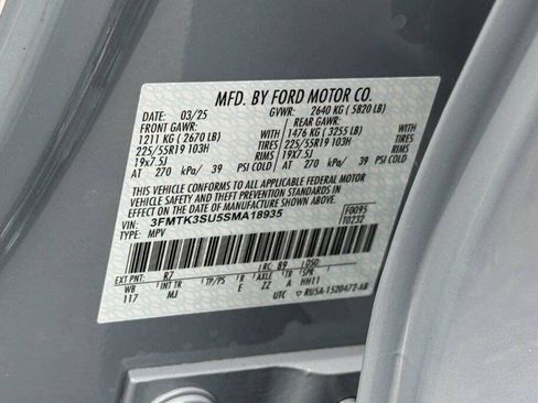 Used 2025 Ford Mustang Mach-E Premium AWD/4WD image 22