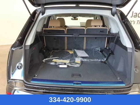 New 2025 Audi Q7 3.0T Premium Plus image 23