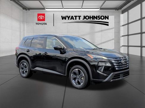 Used 2024 Nissan Rogue SV FWD image 6