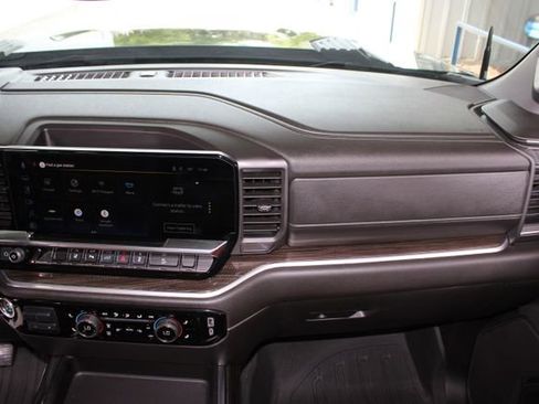 Used 2025 Chevrolet Silverado 2500 LT w/ Trail Boss Package AWD/4WD image 28