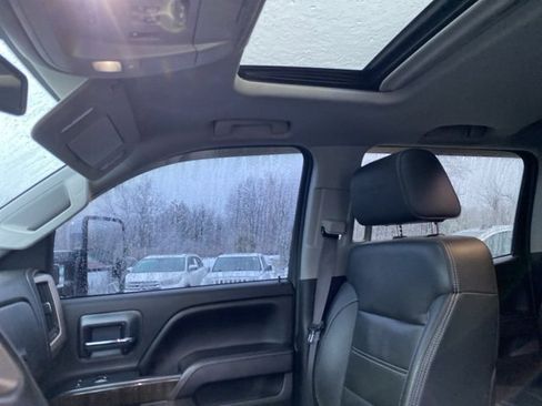 Used 2015 GMC Sierra 2500 Denali w/ Duramax Plus Package image 7