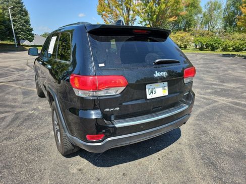 Used 2018 Jeep Grand Cherokee Limited AWD/4WD image 3