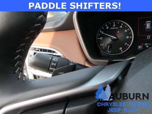 Used 2025 Subaru Outback Touring w/ Popular Package #2 image 18