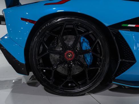 Used 2021 Lamborghini Aventador SVJ image 63