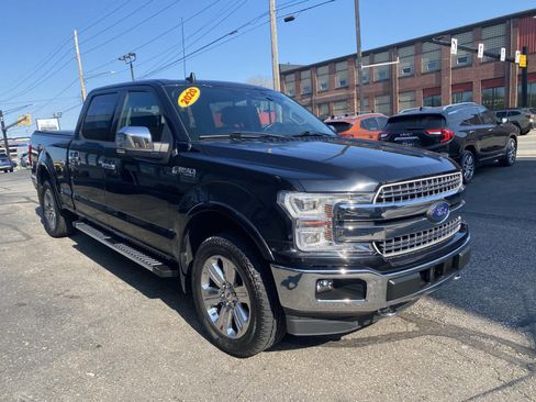 Used 2020 Ford F150 Lariat w/ Equipment Group 502A Luxury AWD/4WD image 11
