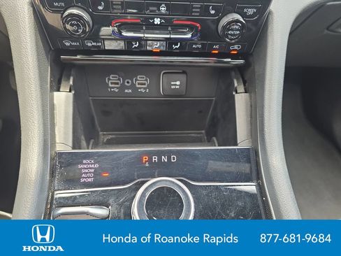 Used 2024 Jeep Grand Cherokee Limited 4xe AWD/4WD image 15