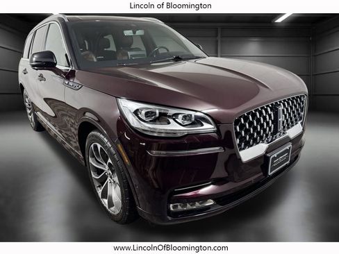 Certified 2023 Lincoln Aviator Grand Touring w/ Equipment Group 301A AWD/4WD image 11