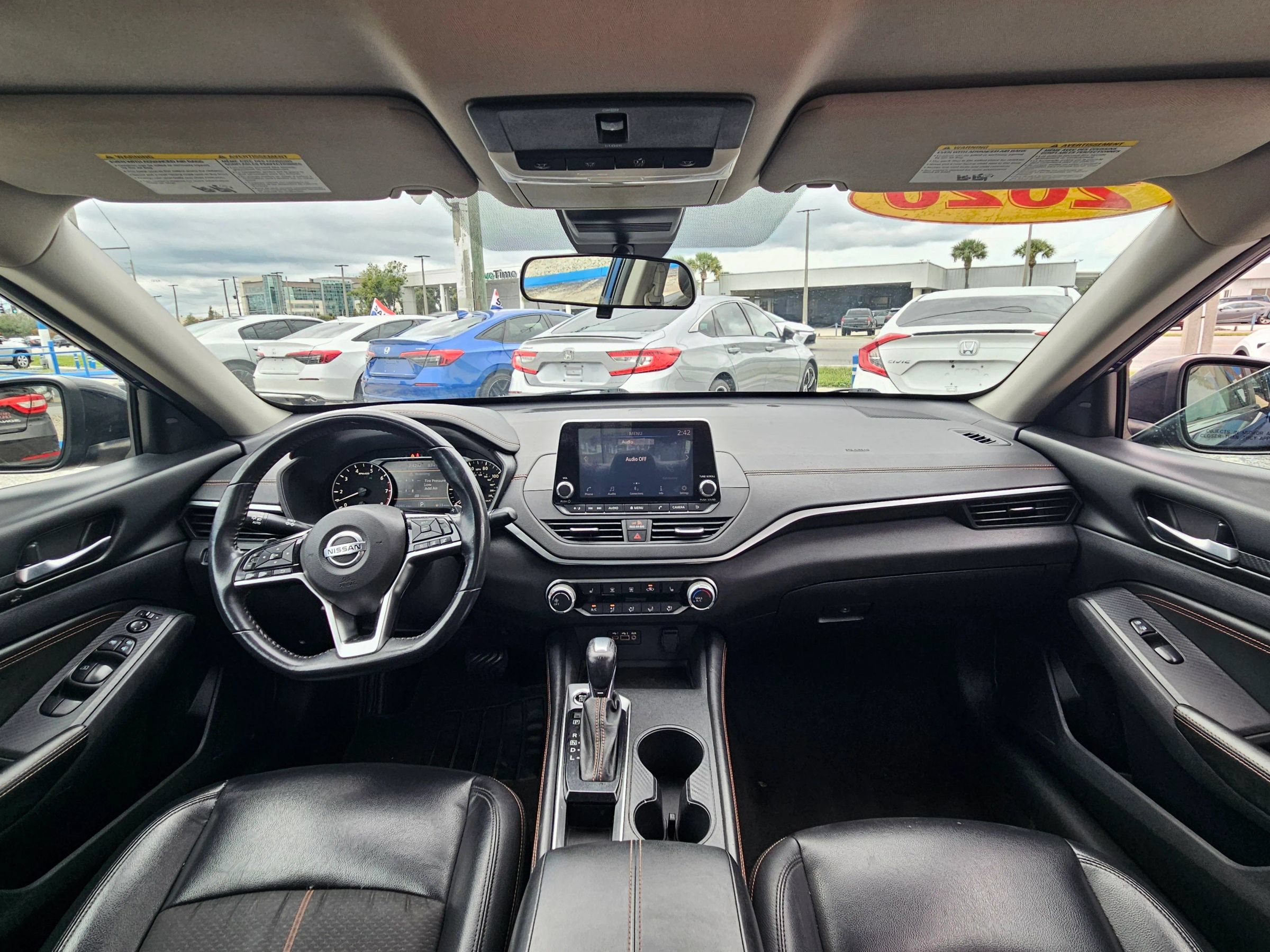 Used 2020 Nissan Altima 2.5 SR w/ Premium Package FWD image 13