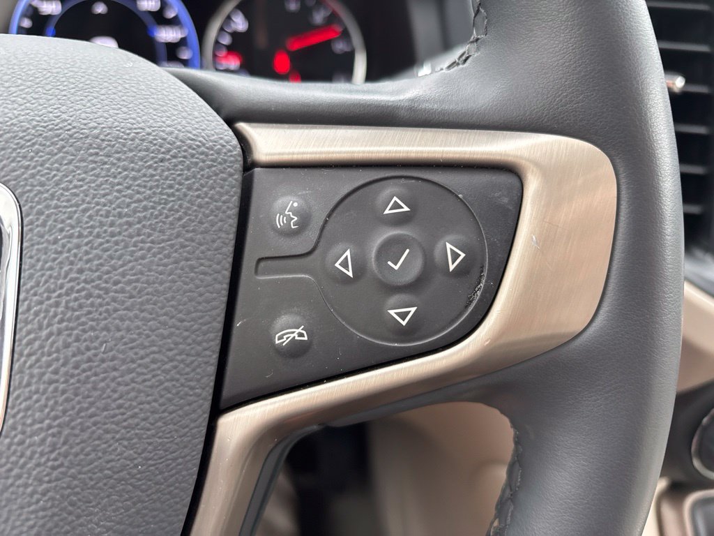 Used 2023 GMC Acadia Denali AWD/4WD image 21
