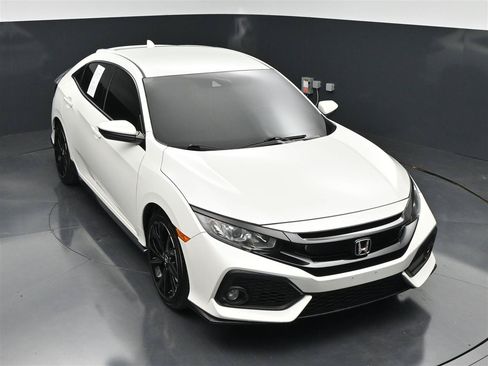 Used 2019 Honda Civic Sport image 19