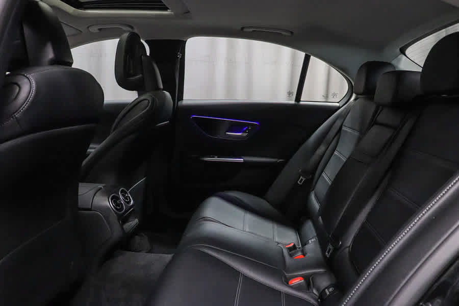 Used 2022 Mercedes-Benz C 300 Sedan image 17