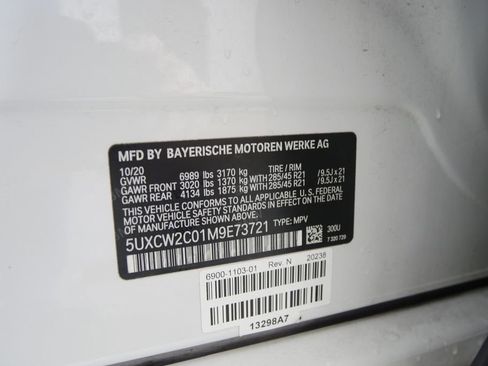 Used 2021 BMW X7 xDrive40i w/ Executive Package image 32