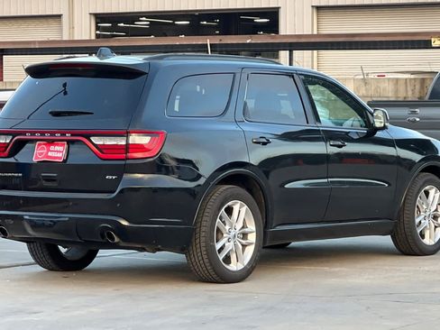 Used 2024 Dodge Durango GT image 3