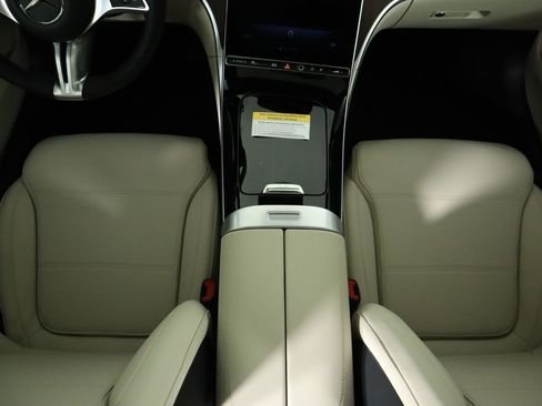 Certified 2025 Mercedes-Benz C 300 Sedan image 16