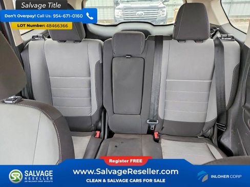 Used 2014 Ford Escape SE image 13