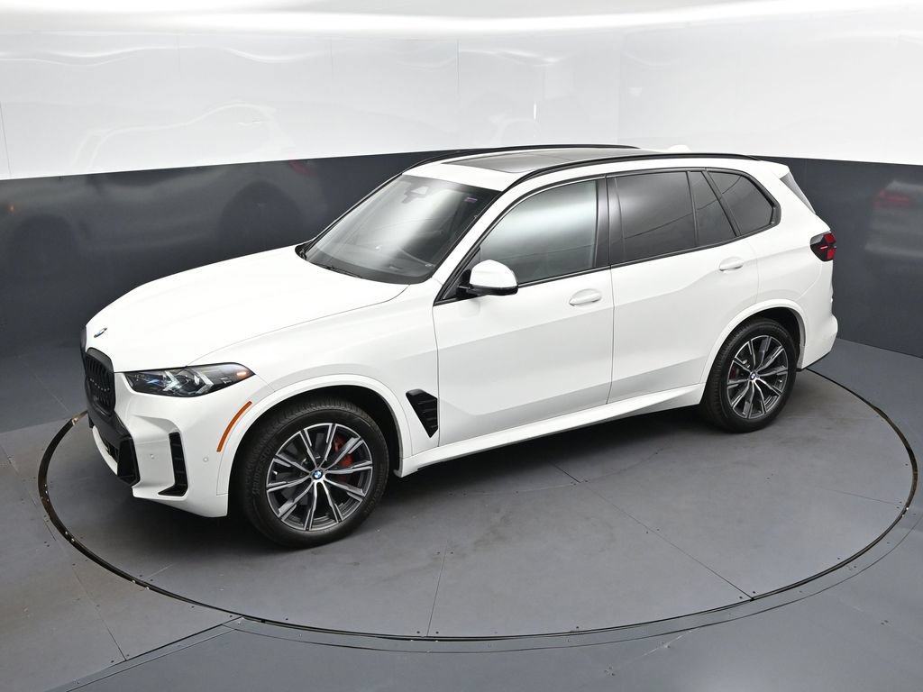 Used 2026 BMW X5 sDrive40i w/ M Sport Package RWD image 1