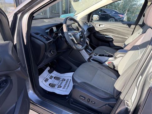Used 2014 Ford Escape SE w/ Equipment Group 201A AWD/4WD image 8