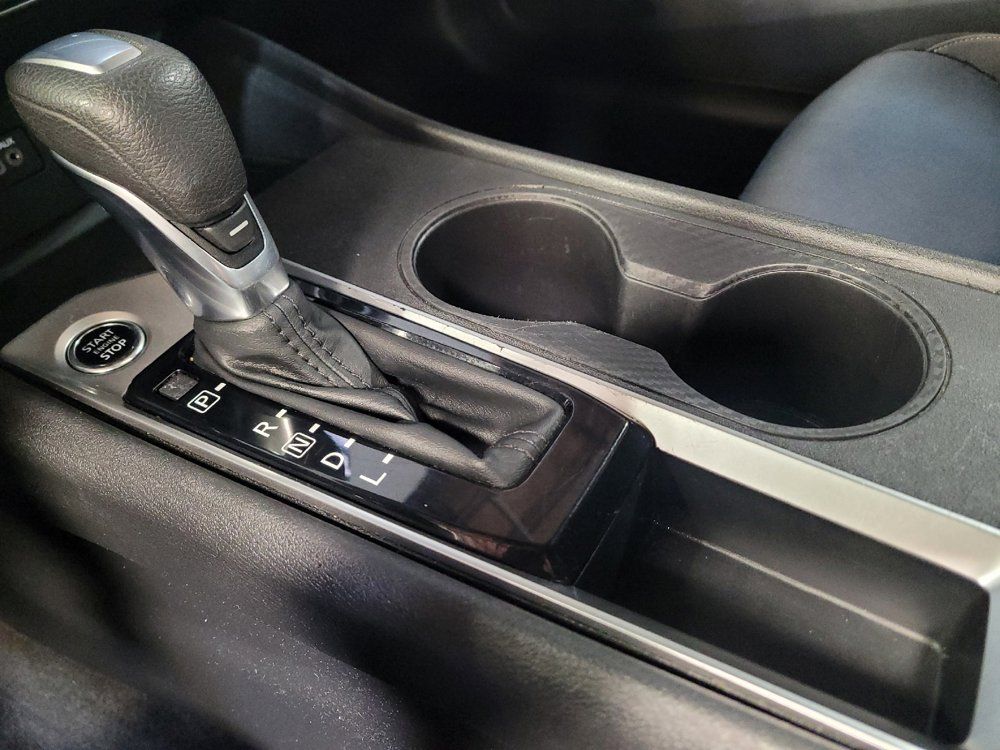 Used 2025 Nissan Altima 2.5 SV FWD image 26