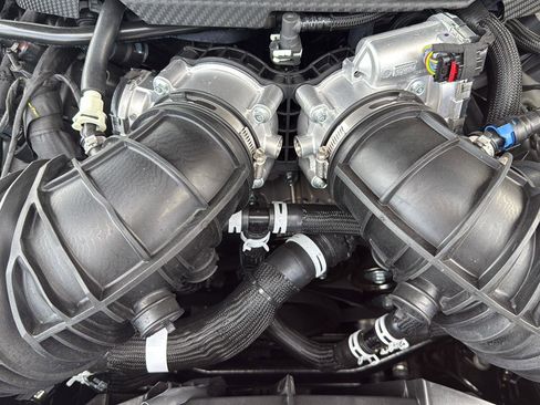 New 2025 Ford Mustang Dark Horse image 28