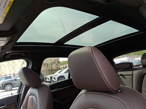 Used 2018 BMW X1 xDrive28i w/ Premium Package AWD/4WD image 14