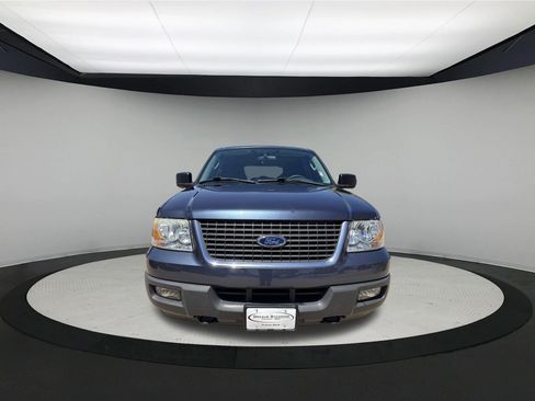 Used 2006 Ford Expedition XLT AWD/4WD image 2