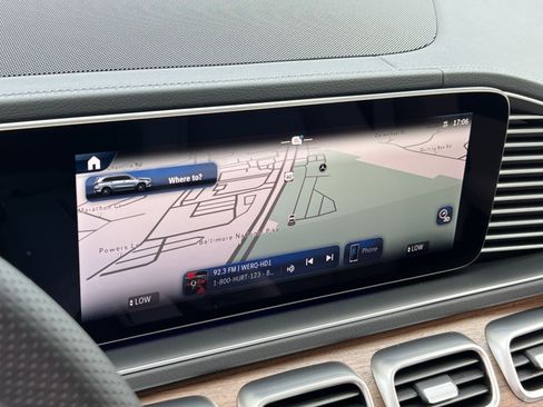 New 2026 Mercedes-Benz GLS 450 4MATIC image 25