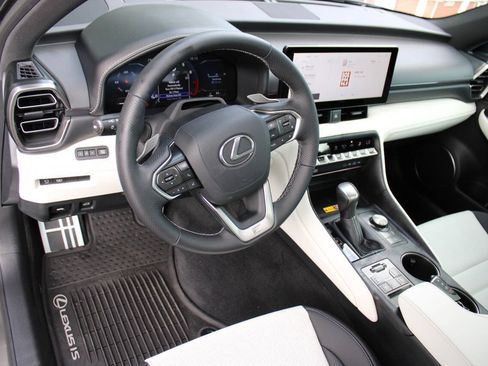 Used 2026 Lexus IS 350 F Sport w/ Handling Package AWD/4WD image 9