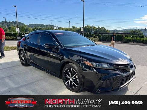 Used 2023 Toyota Camry SE FWD image 27