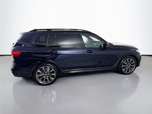 Used 2021 BMW X7 M50i w/ Dynamic Handling Package AWD/4WD image 8