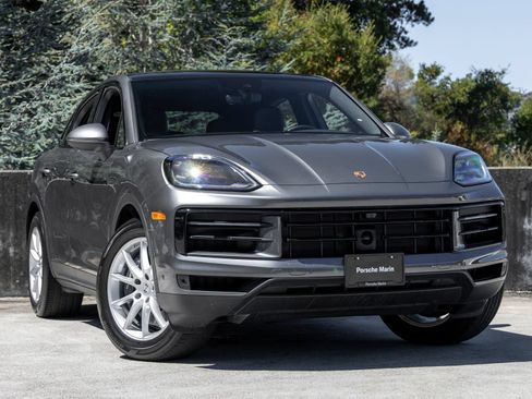 Certified 2026 Porsche Cayenne Coupe AWD/4WD image 6