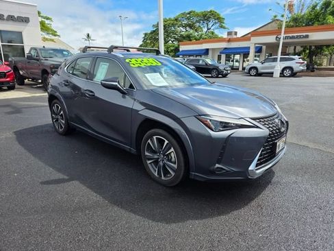 Used 2024 Lexus UX 250h FWD w/ Premium Package image 7