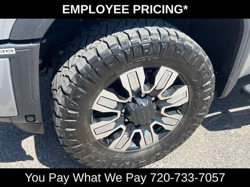 Used 2024 GMC Sierra 2500 Denali w/ Denali Reserve Package AWD/4WD image 10