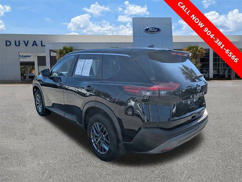 Used 2023 Nissan Rogue S image 5