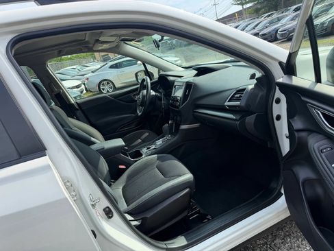 Used 2020 Subaru Forester Premium AWD/4WD image 27