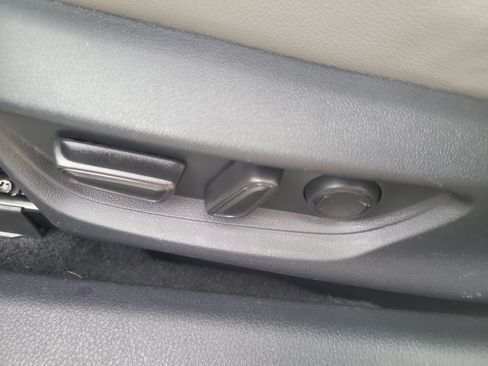 Certified 2025 Toyota Camry SE FWD image 20