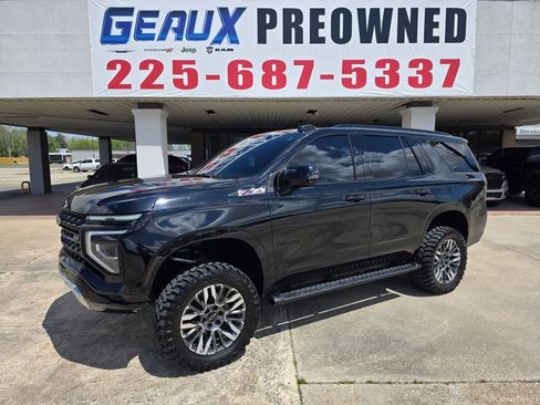 Used 2025 Chevrolet Tahoe Z71 w/ Comfort Package image 1