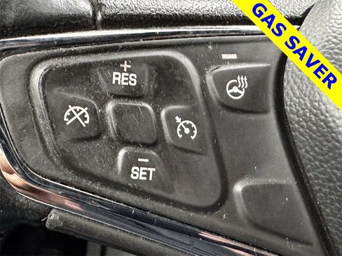 Used 2018 Chevrolet Cruze Premier image 19