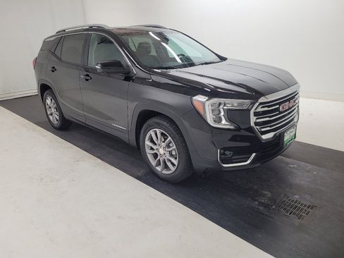 Used 2024 GMC Terrain SLT w/ Tech Package AWD/4WD image 13