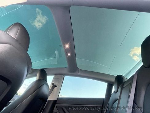 Used 2020 Tesla Model 3 Standard Range Plus RWD image 19